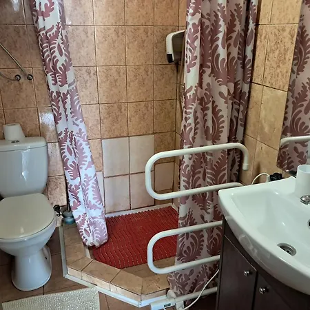 3min Walk To Business Center Lägenhet