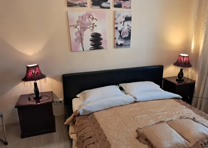 3min Walk To Business Center *